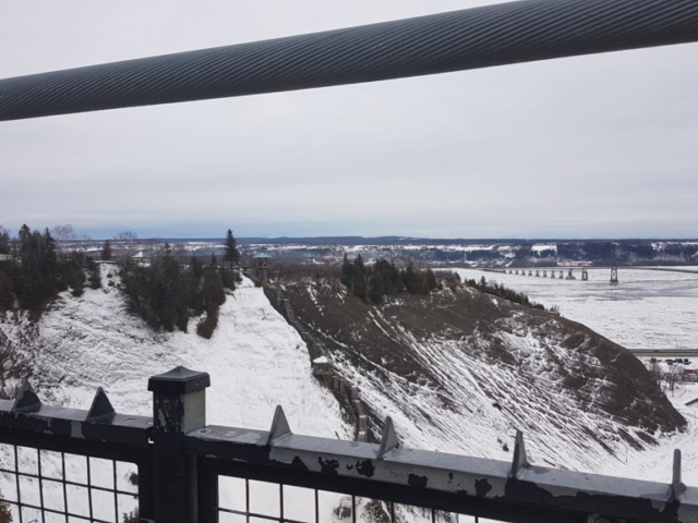 chutes de Montmorency vue depuis le pont