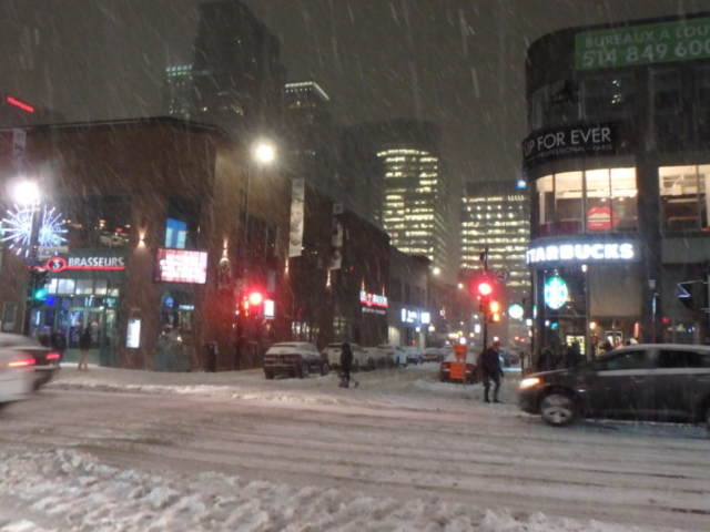 Rue Sainte Catherine sous la neige.