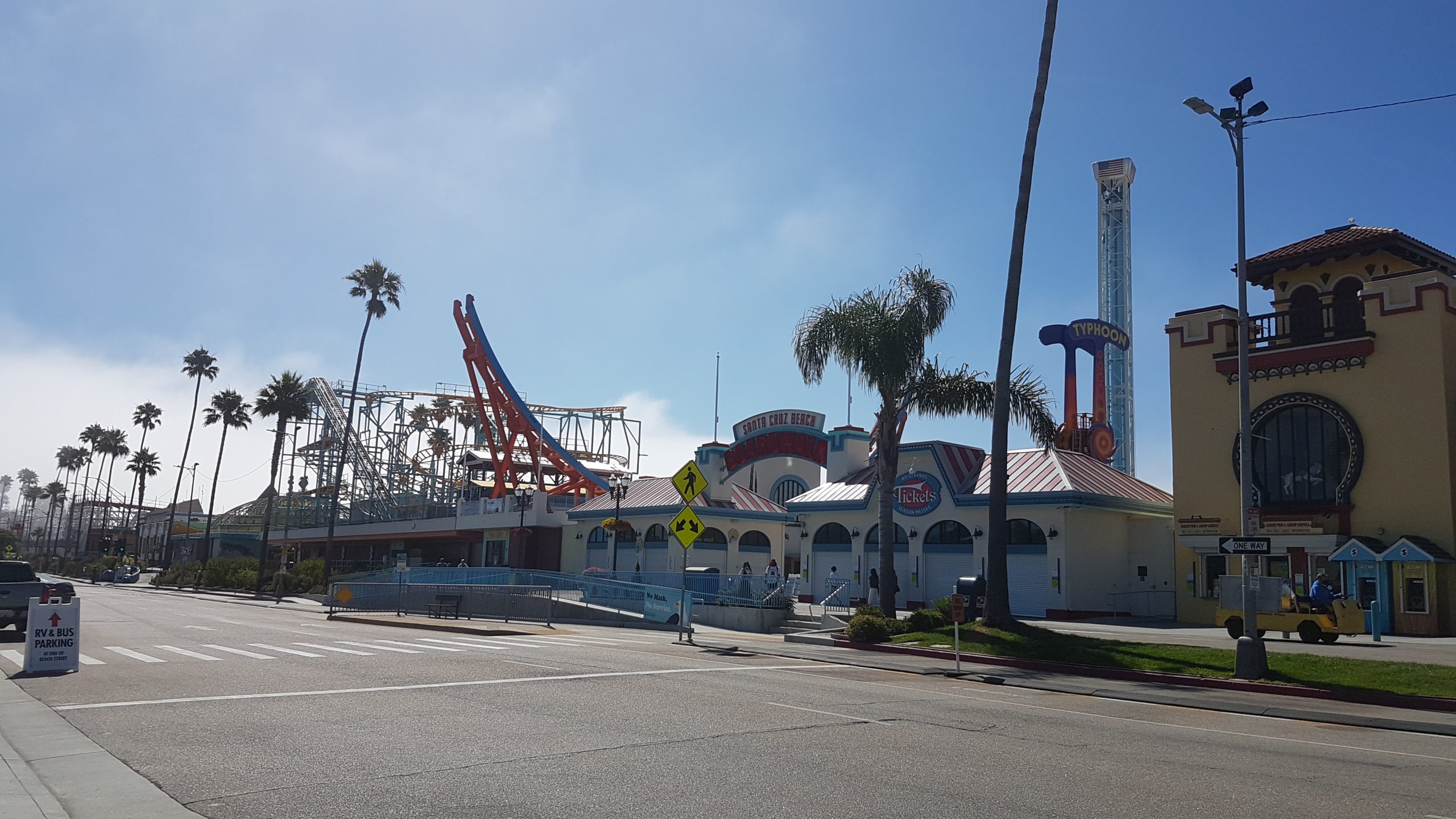 Le parc d'attraction de Santa Cruz, juste à côté de la plage.